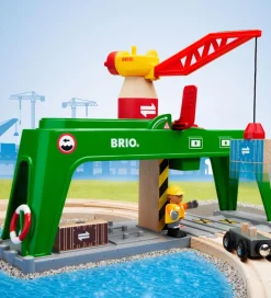 BRIO Brio><noscript><img width=
