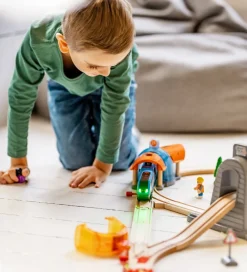 BRIO Brio><noscript><img width=