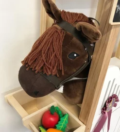 by ASTRUP Kæpheste><noscript><img width=