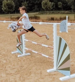 by ASTRUP Kæpheste><noscript><img width=