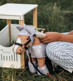 by ASTRUP Rolleleg|Kæpheste><noscript><img width=