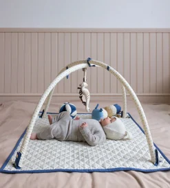 Cam Cam Legetæpper Og Legegulve|Aktivitetsstativer><noscript><img width=