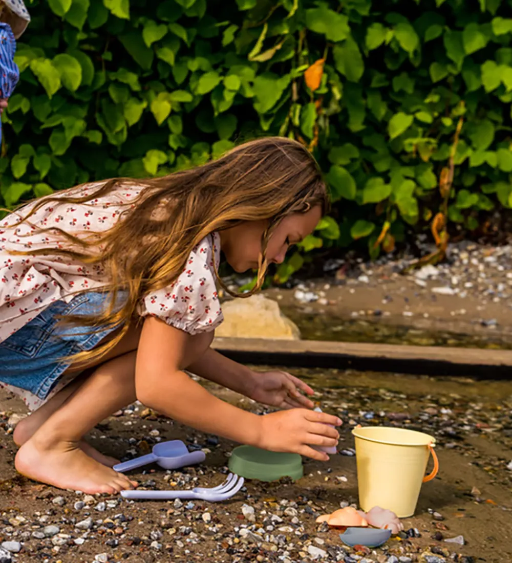 Dantoy Udeleg Og Udendørs Legetøj|Strandlegetøj>Spandsæt - Multifarvet