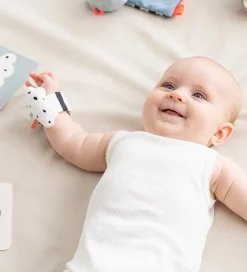 Done by Deer Gribelegetøj>Håndledsranglesæt - 2-pak - Happy Clouds - Blå