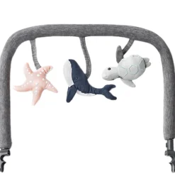 Ergobaby Aktivitetslegetøj>Aktivitetslegetøj Til Skråstol - Evolve - Ocean Wonders