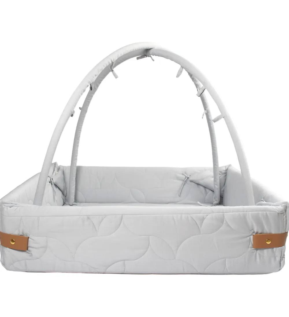 Filibabba Babylegetøj|Aktivitetsstativer>Aktivitetsnest - Soft Quilt - Pearl Blue
