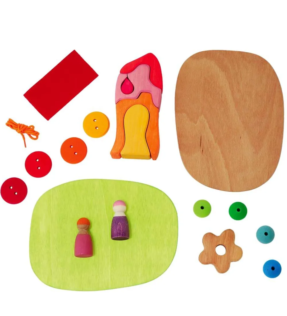 Grimms Trælegetøj>Trælegetøj - Small World Play Down By The Meadow