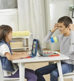 Hasbro Spil><noscript><img width=