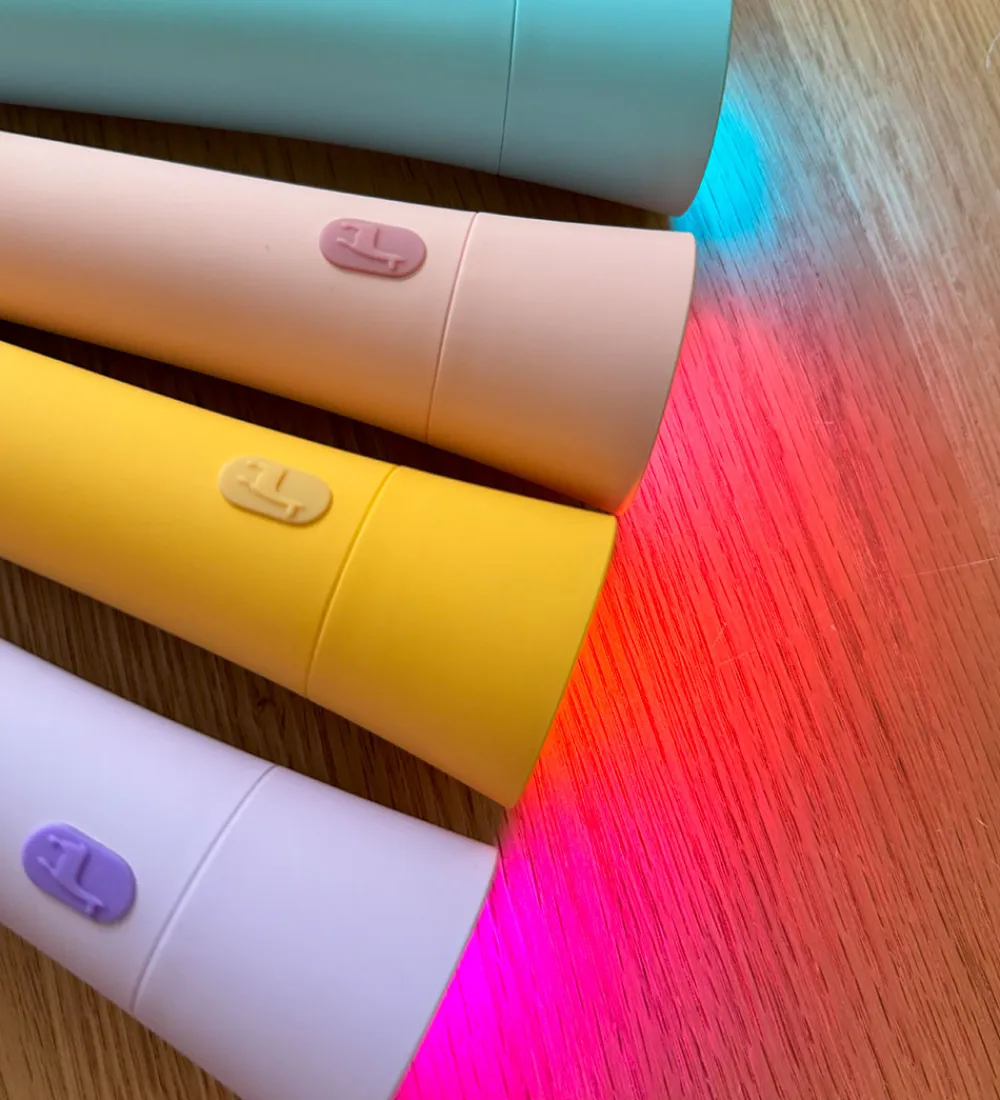 Lalarma Lommelygter>Lommelygte - Color Change - 15 cm - Lilla