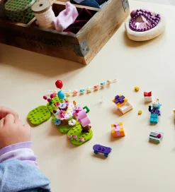 LEGO® Lego®><noscript><img width=