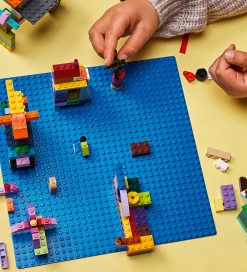 LEGO® Lego®><noscript><img width=