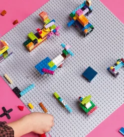 LEGO® Lego®><noscript><img width=