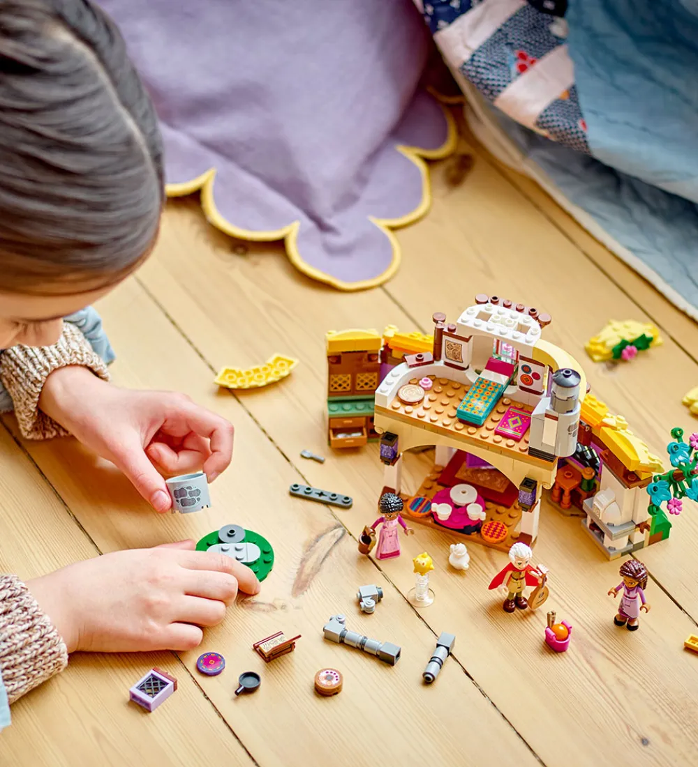 LEGO® Lego®>Disney - Ønsket - Ashas hytte - 43231 - 509 Dele