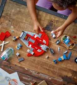 LEGO® Lego®><noscript><img width=