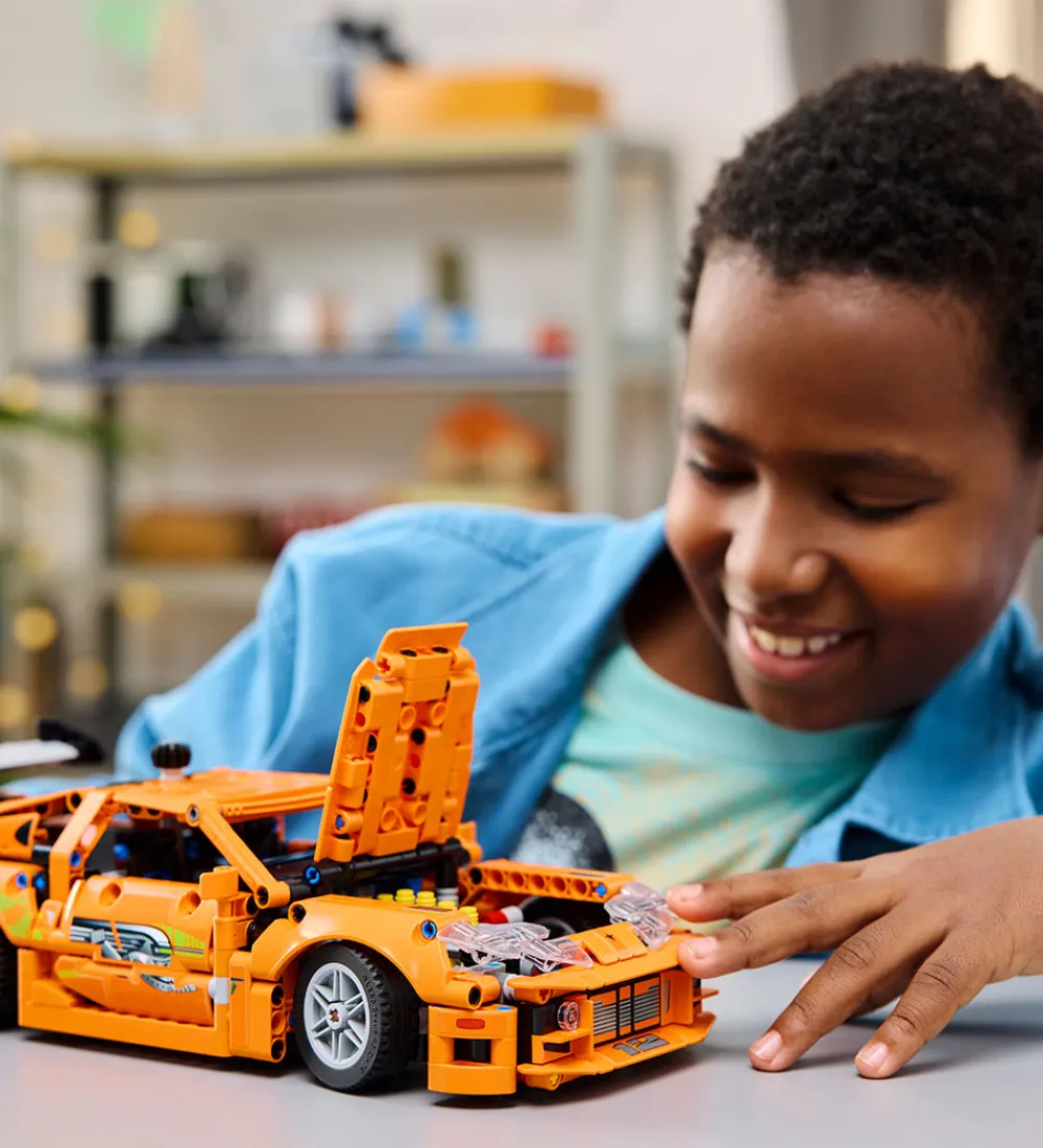 LEGO® Lego®|Konstruktionslegetøj>Technic - Fast and Furious Toyota Supr... 42204 - 810 Dele