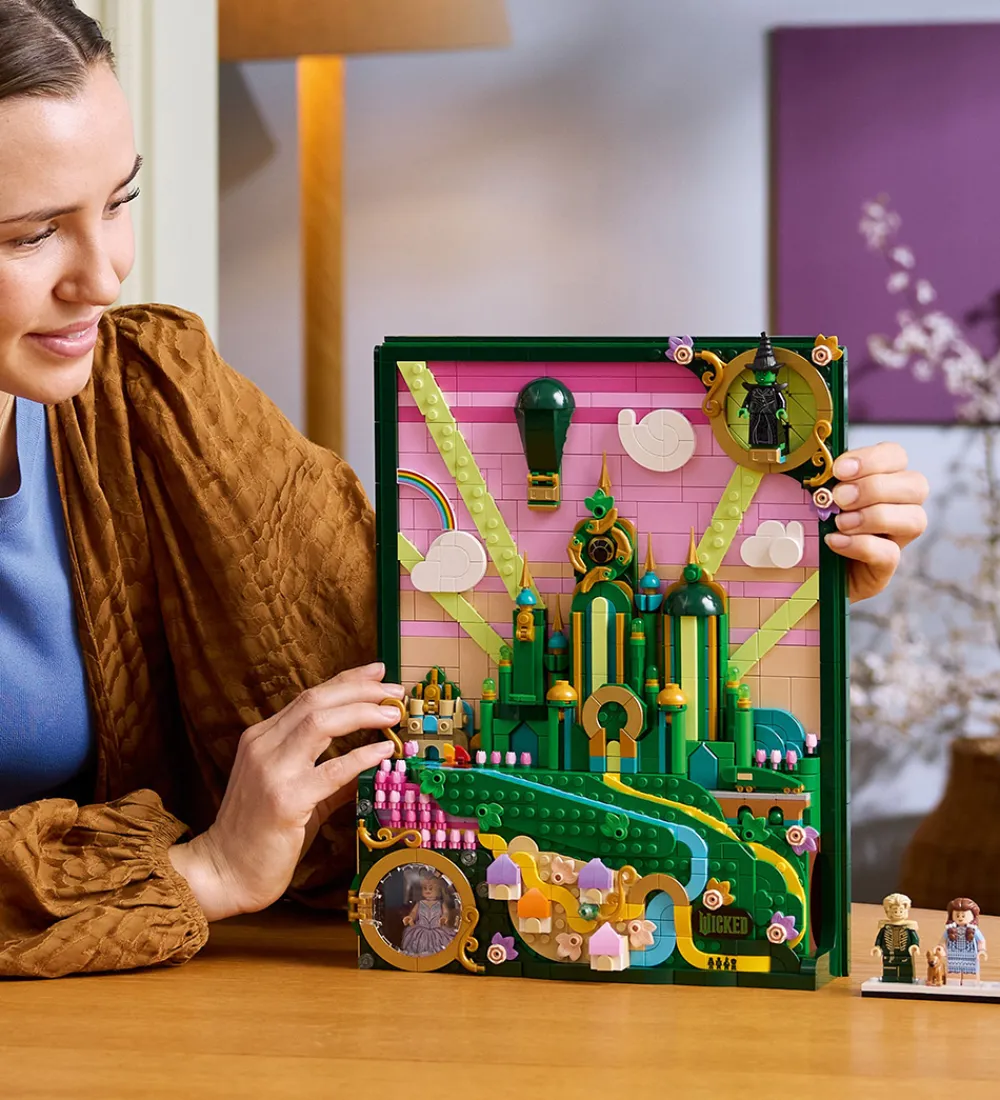 LEGO® Lego®|Konstruktionslegetøj>Wicked - Emerald City - Vægkunst 75685 - 1518 Dele