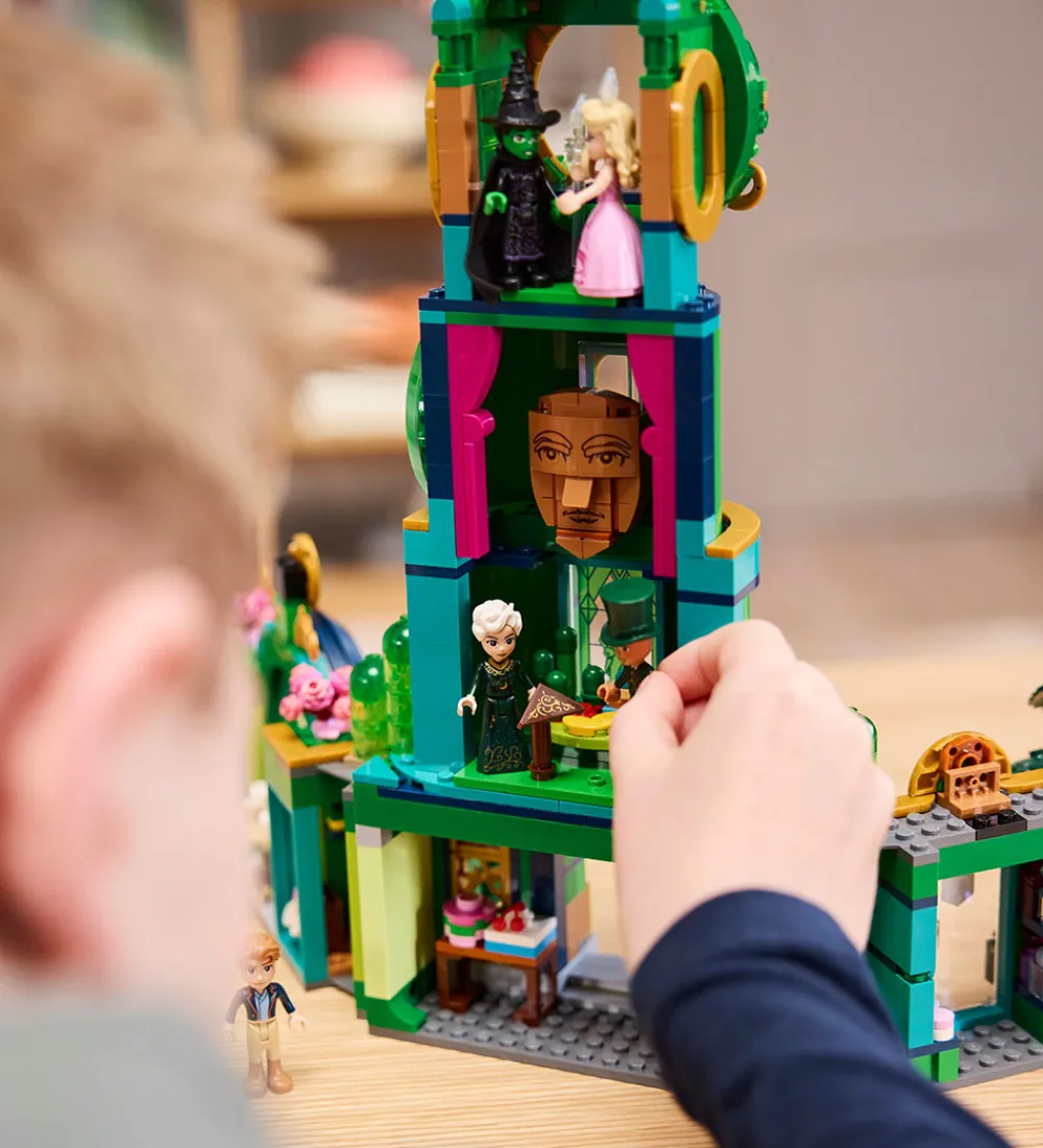 LEGO® Konstruktionslegetøj|Byg Og Klodser>Wicked - Velkommen til Emerald City 75684 - 945 Dele