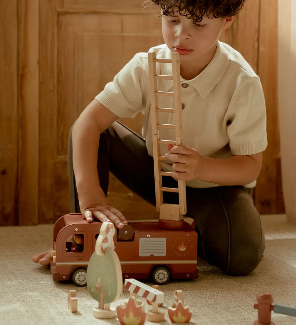 Little Dutch Trælegetøj|Biler, Tog Og Køretøjer>Brandbil m. Træfigurer - Træ - Rød