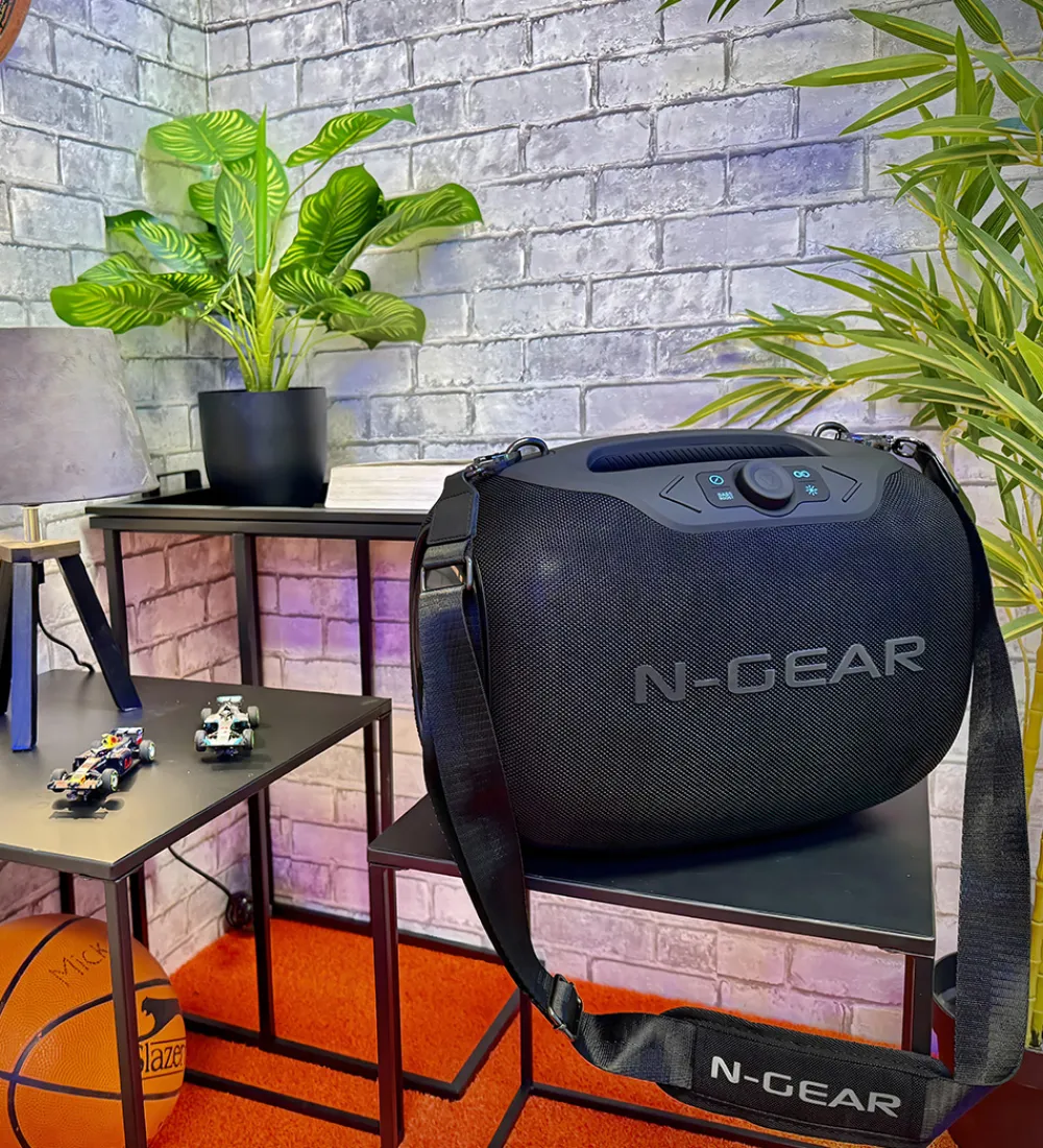 N-Gear Musikinstrumenter>Højtaler med 2 Mikrofoner - Wireless - NRG600 - Sort