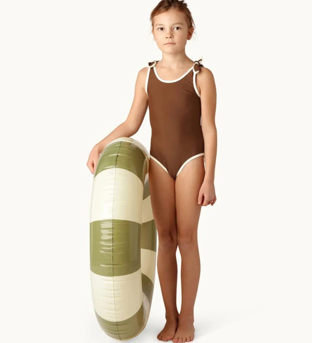 Petites Pommes Udeleg Og Udendørs Legetøj|Baderinge>Badering - 90 cm - Sally - Terra Verde