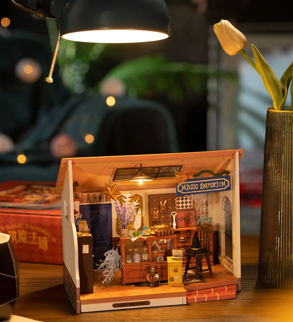 Rolife Kreasæt>Miniature-diorama - DIY - Kiki's Magic Emporium DG155 - 2