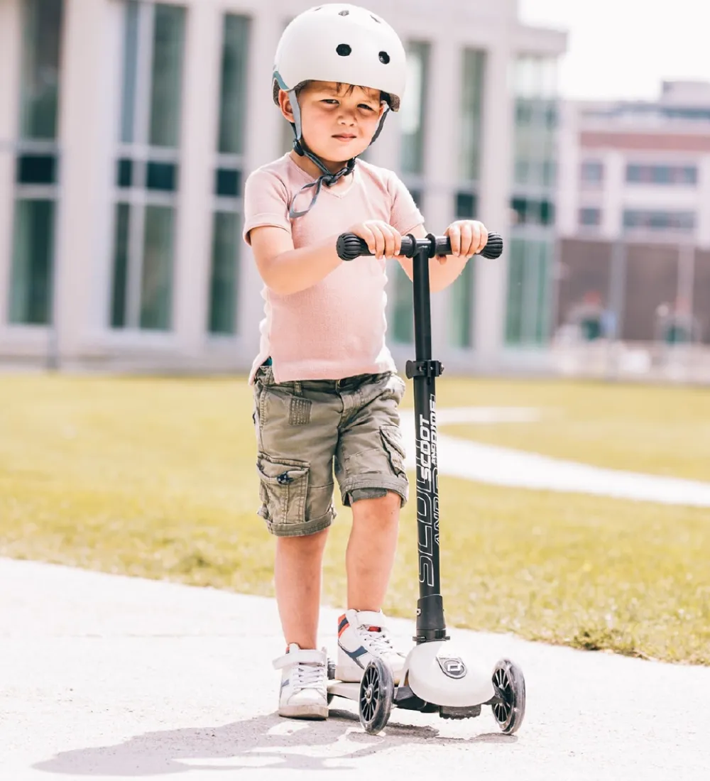 Scoot and Ride Løbehjul>Highway Kick 3 - LED - Ash