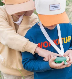 The Zoofamily Walkie Talkies><noscript><img width=