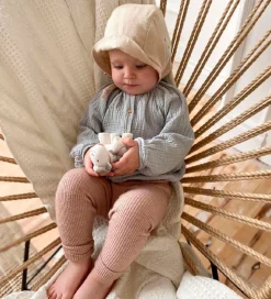 Tikiri Bideringe><noscript><img width=